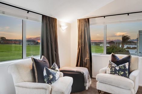 Photo of property in 53 Manor Park, Sunnyhills, Auckland, 2010