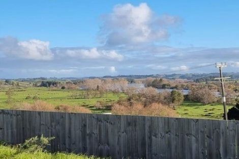 Photo of property in 30 Te Puea Avenue, Meremere, Mercer, 2474