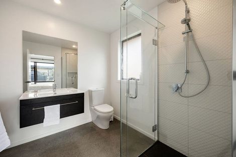 Photo of property in 15 Moemoea Place, Cambridge, 3434