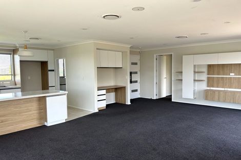 Photo of property in 19 Lawrence Drive, Rolleston, 7614