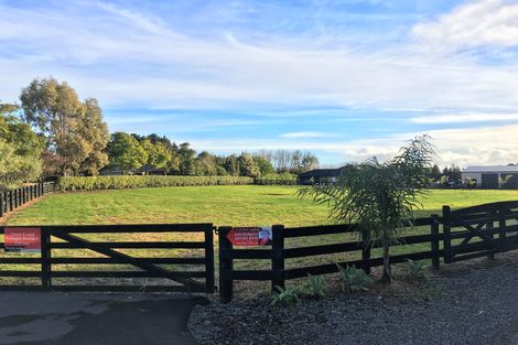 Photo of property in 2b Masters Road, Waiuku, 2681