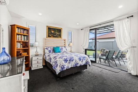 Photo of property in 11 Aparima Place, Awatoto, Napier, 4110