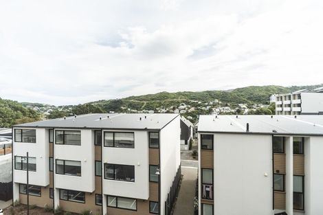 Photo of property in 202/11 Jean Caldwell Way, Island Bay, 6023