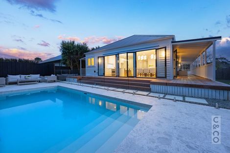 Photo of property in 15 Edward Street, Riverhead, 0820