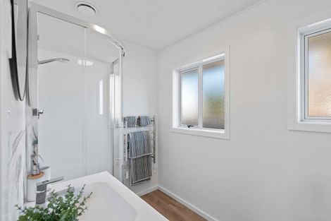 Photo of property in 6 Ariel Place, Aranui, Christchurch, 8061