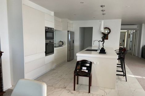 Photo of property in The Sands Apartments, 25/47 The Strand, Takapuna, Auckland, 0622