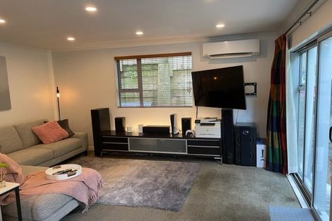 Photo of property in 118b Campbell Street, Karori, Wellington, 6012