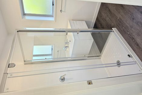 Photo of property in 1/29 Garelja Road, Henderson, Auckland, 0612