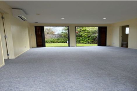 Photo of property in 34a Bronzewing Terrace, Unsworth Heights, Auckland, 0632