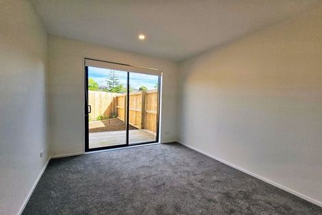 Photo of property in 25c Jandell Crescent, Bucklands Beach, Auckland, 2014