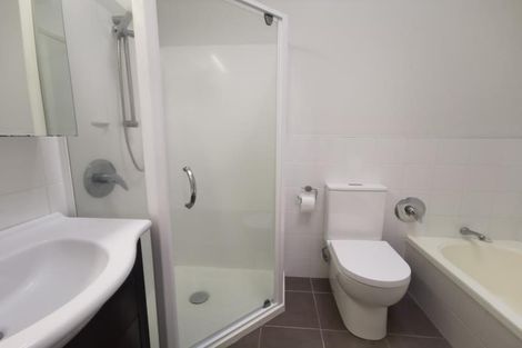 Photo of property in 46 Colonial Road, Birkenhead, Auckland, 0626