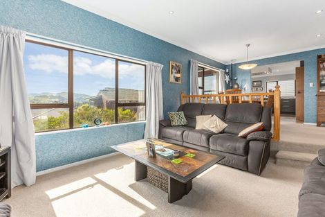 Photo of property in 7 The Top Gallant, Whitby, Porirua, 5024