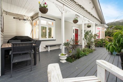 Photo of property in 9 Marshall Street, Karori, Wellington, 6012