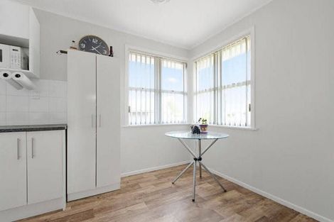 Photo of property in 5 O'connell Street, Manurewa, Auckland, 2102