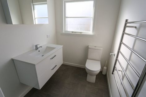 Photo of property in 98 Suva Street, Upper Riccarton, Christchurch, 8041