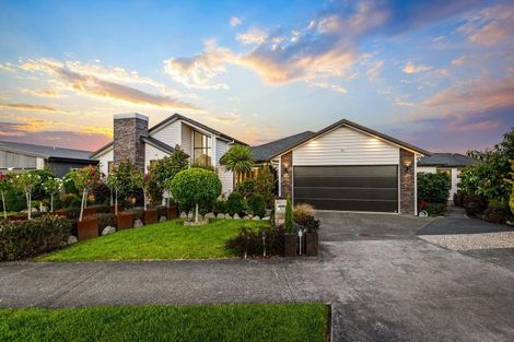 Photo of property in 45 Pohutukawa Parade, Riverhead, 0820