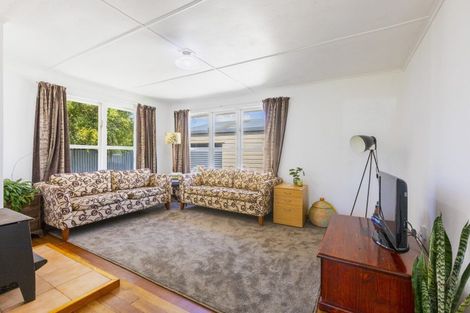 Photo of property in 2a Dee Street, Otane, 4202