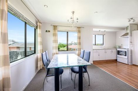 Photo of property in 274 Great North Road, Henderson, Auckland, 0612