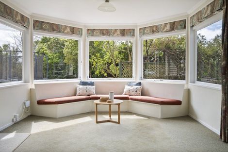 Photo of property in 393 Aokautere Drive, Aokautere, Palmerston North, 4471