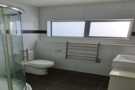 Photo of property in 65 Kirikiri Drive, Papakura, 2110