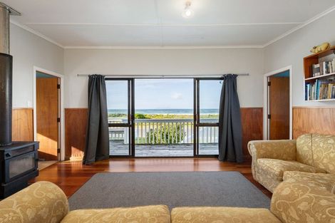 Photo of property in 112 Bway Road, Waihi Beach, 3611