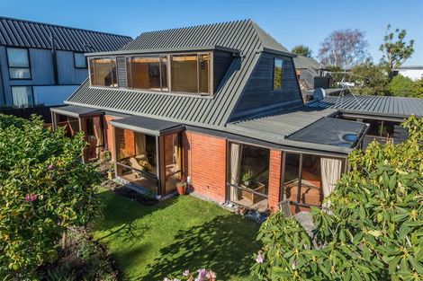 Photo of property in 2a Wai-iti Terrace, Burnside, Christchurch, 8053