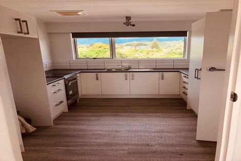 Photo of property in 105a&b Hillcrest Road, Raumati Beach, Paraparaumu, 5032