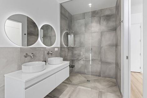 Photo of property in 30 Pacific Cliffs Drive, Gulf Harbour, Whangaparaoa, 0930