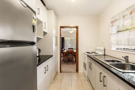 Photo of property in 1/71 Royal View Road, Te Atatu South, Auckland, 0610