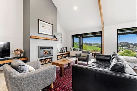 Photo of property in 7 Tamahunga Drive, Matakana, Warkworth, 0985