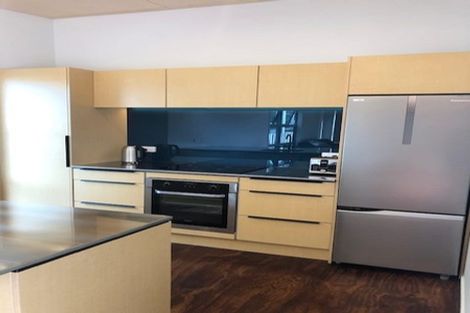 Photo of property in 8b Ngatai Road, Otumoetai, Tauranga, 3110