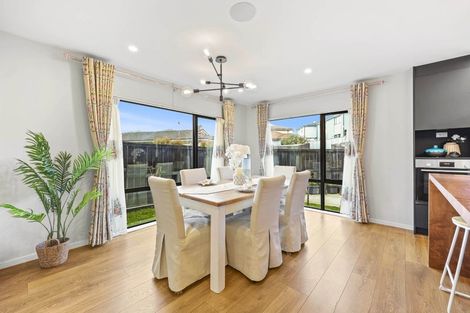 Photo of property in 21b Wells Road, Bucklands Beach, Auckland, 2012