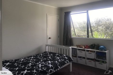 Photo of property in 4 Hassan Drive, Massey, Auckland, 0614