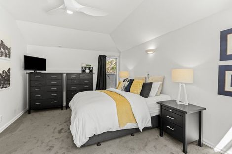 Photo of property in 66 Hensman Road, Queenstown, 9300