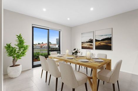Photo of property in 28 Viridian Avenue, Rosehill, 2113