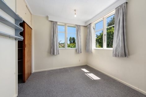 Photo of property in 46 Kamahi Street, Stokes Valley, Lower Hutt, 5019