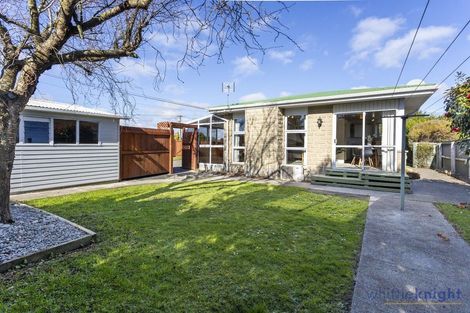 Photo of property in 1 Fulham Street, Islington, Christchurch, 8042