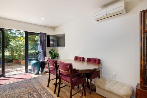 Photo of property in 13c Devon Street, Sydenham, Christchurch, 8023
