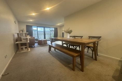 Photo of property in 2/34 John Campbell Crescent, Hillmorton, Christchurch, 8024