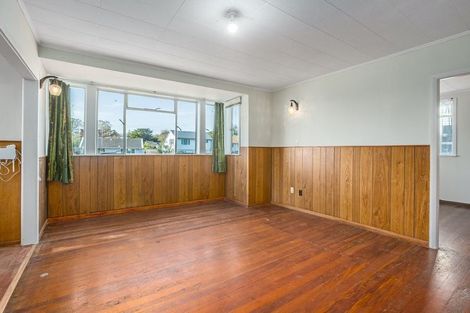 Photo of property in 24 Martin Street, Ranui, Porirua, 5024
