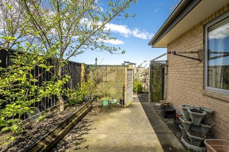 Photo of property in Yaldhurst Courts, 1/372 Yaldhurst Road, Russley, Christchurch, 8042