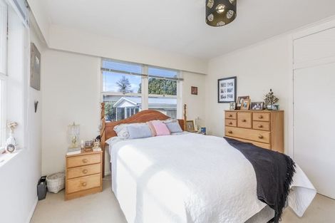 Photo of property in 5a Melanie Place, Orewa, 0931