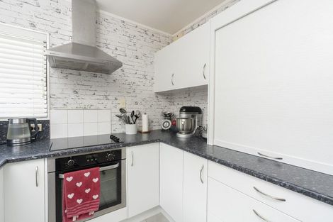 Photo of property in 26 Second Avenue, Avenues, Whangarei, 0110