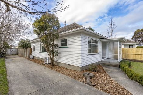 Photo of property in 44 Glenfield Crescent, Mairehau, Christchurch, 8052