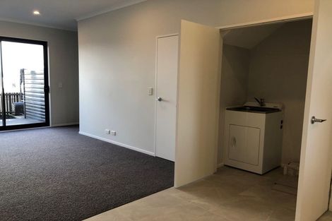 Photo of property in 8 Te Rito Road, Hobsonville, Auckland, 0616