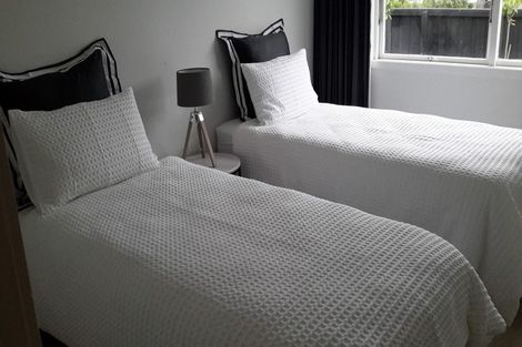 Photo of property in 67 Nortons Road, Avonhead, Christchurch, 8042