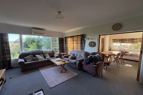 Photo of property in 17 Bedford Grove, Kelson, Lower Hutt, 5010