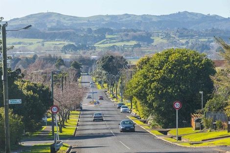 Photo of property in 54 Tawhiti Road, Pukekohe, 2120