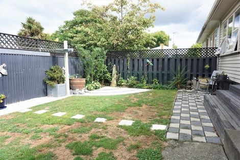 Photo of property in 35 Graham Street, Levin, 5510