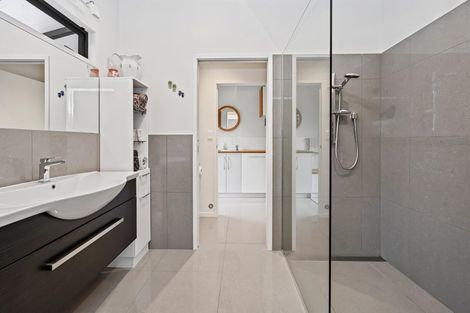 Photo of property in 2 Forest View Road, Te Kamo, Kamo, 0185